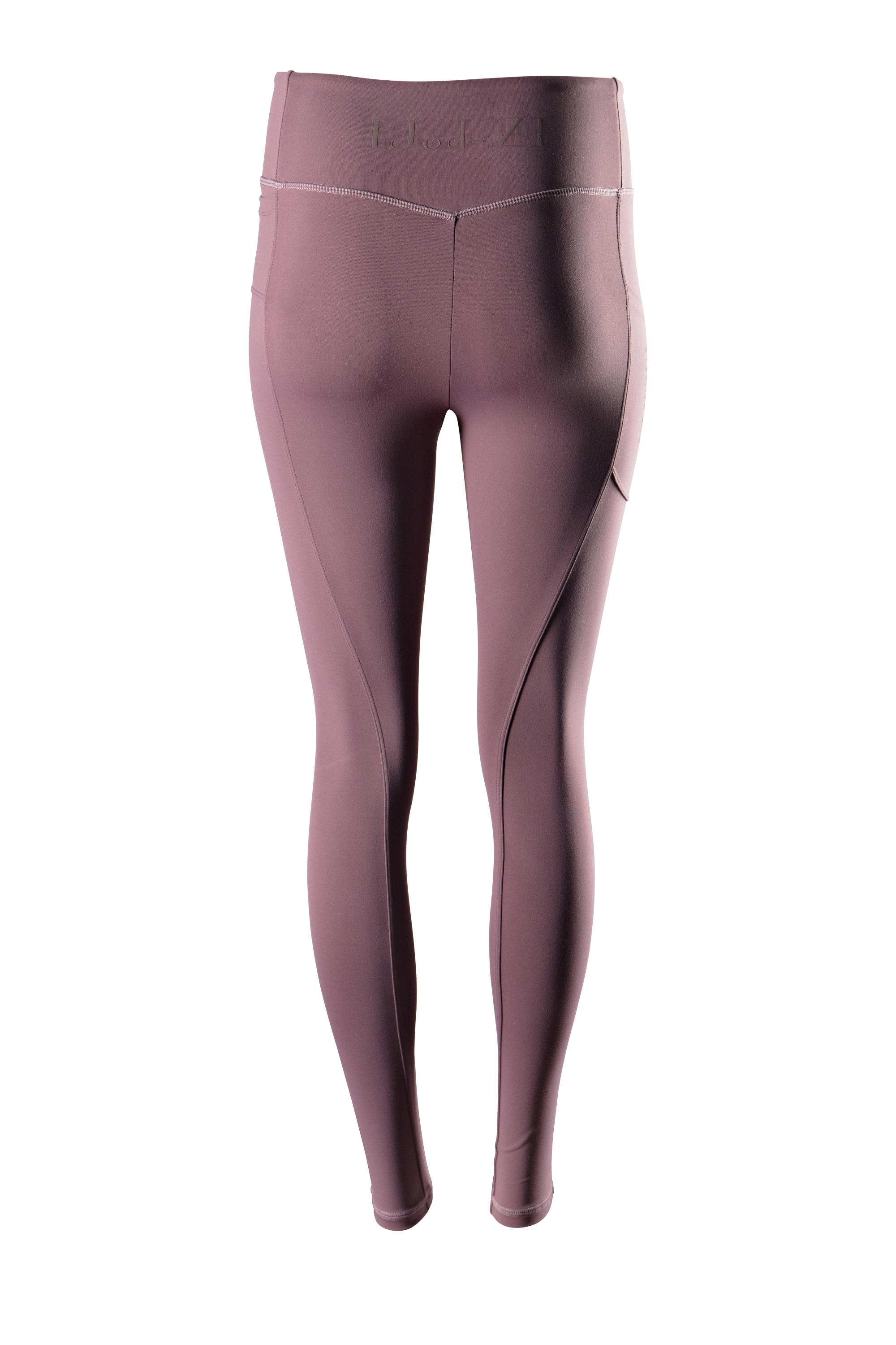 Macaroon Maroon